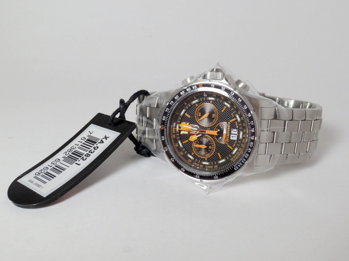 Luminox Lightning II F-35 Fighter Steel Chronograph Black Luminox Lightning II F-35 Fighter Steel Chronograph Black