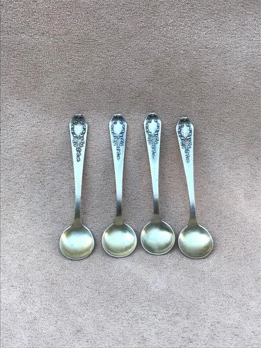 Four Antique Vintage Gorham Sterling Salt Spoons Madame Jumel 1909 Gold Wash