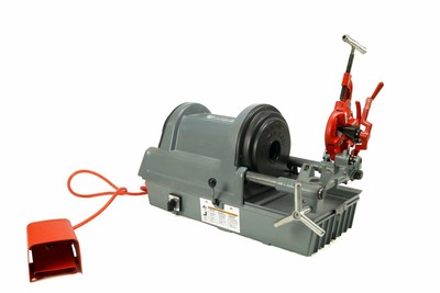 Reconditioned RIDGID  1822-I Auto Chuck Pipe Threading Machine 20000 815A & Dies