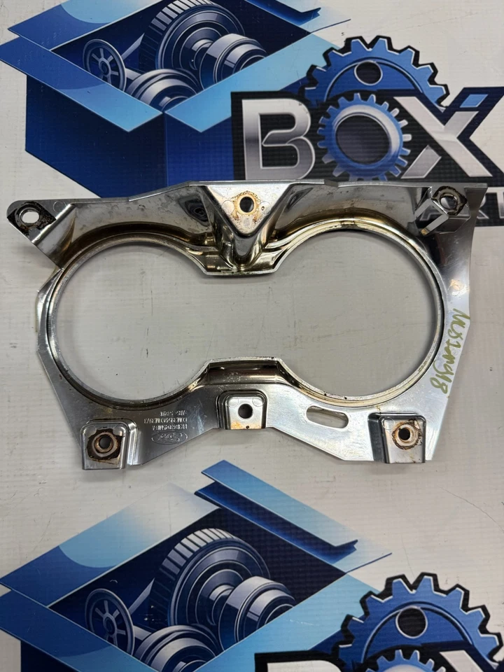 Portavasos consola central Ford Mustang 15-23 bisel cromado fr3b-63045m18-a Foto 2 de 3