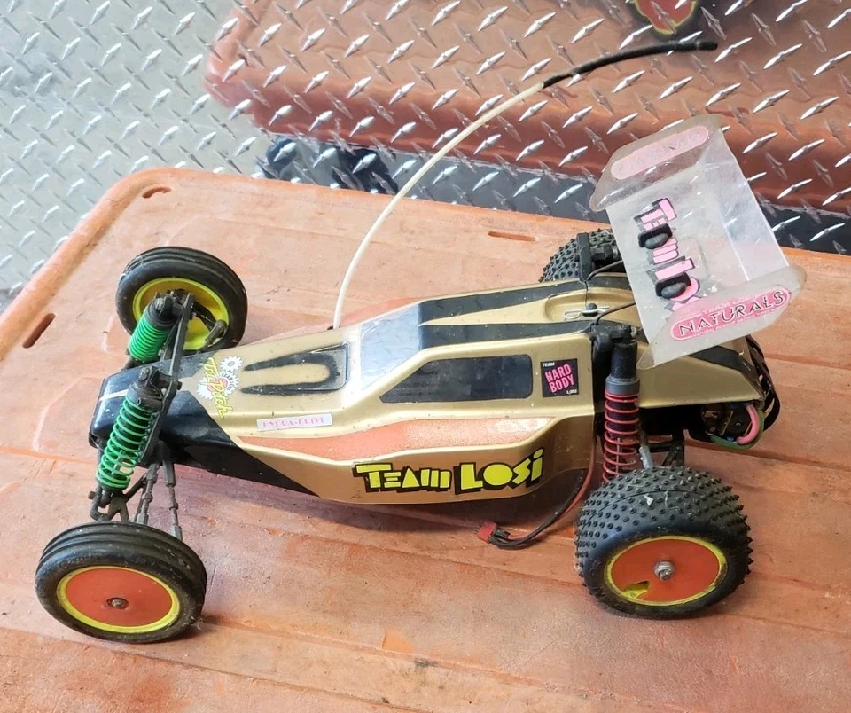 Vintage Team Losi Tru-Pitch hard BOdy RC Car Untested - Image 3 of 4