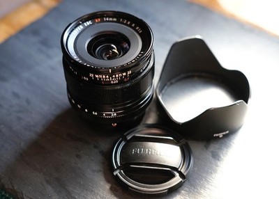 Fujifilm Fujinon XF 14mm f/2.8 R Lens with Caps and Hood FREE SHIPPING!