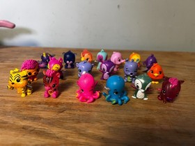 HATCHIMALS COLLEGGTIBLES Mixed Lot of 19 MINI FIGURES Cuties