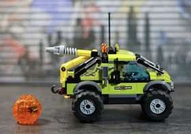 LEGO CITY: Volcano Exploration Truck (60121) With Mini  Figure