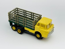 Aurora Thunderjet Tjet MACK STAKE TRUCK - Yellow Green Gray HO Slot Car 1363