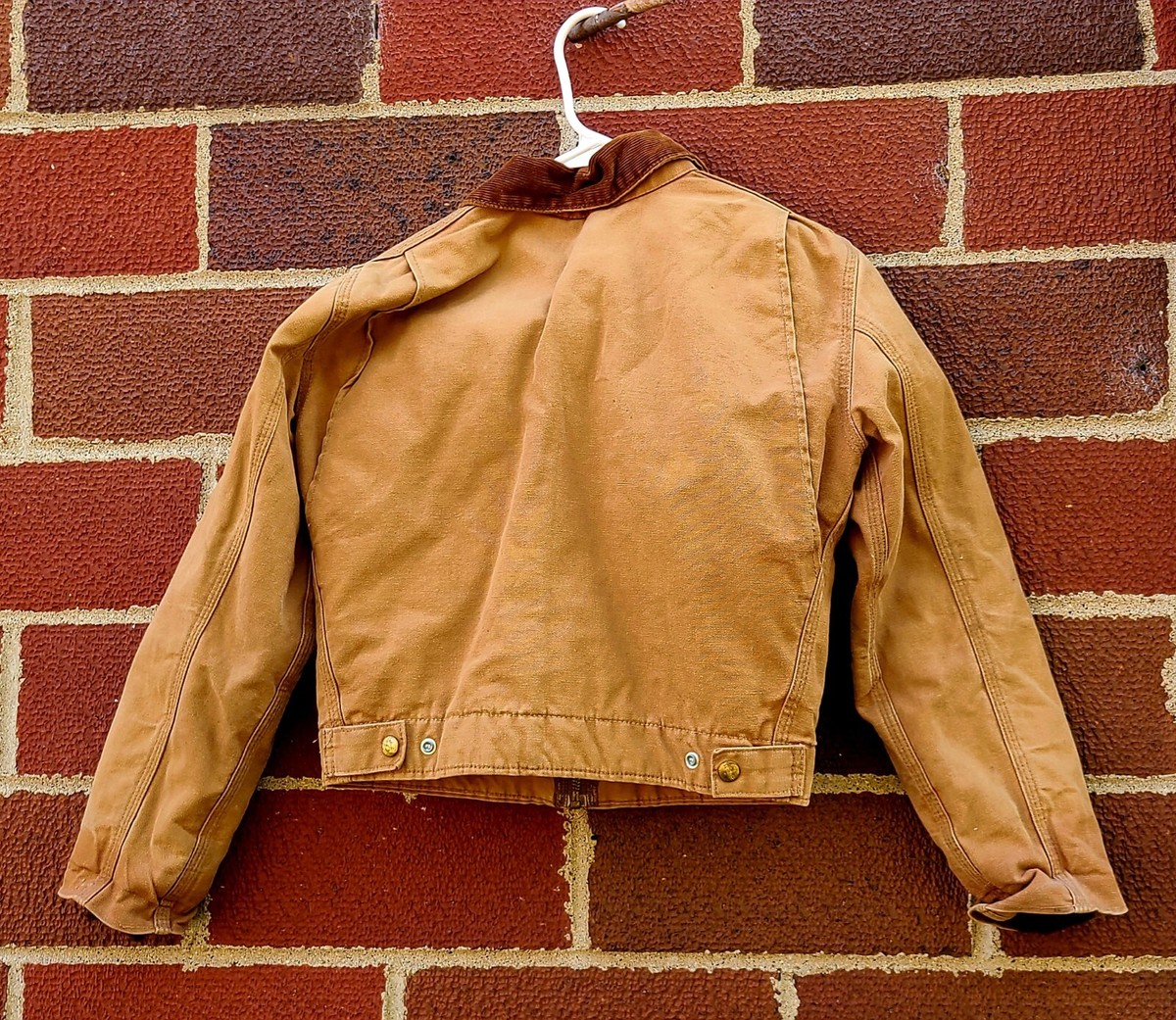s-l1200.jpg s-l1200.jpg
