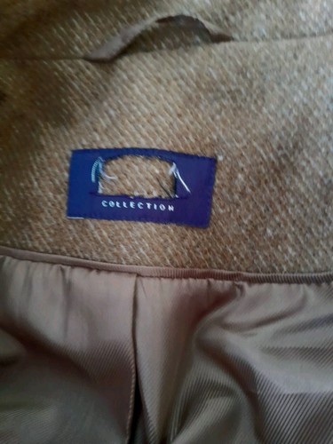 M&S COLLECTION - Wool Mix Mid Length CAMEL MIX Coat Size 18 - Picture 11 of 13
