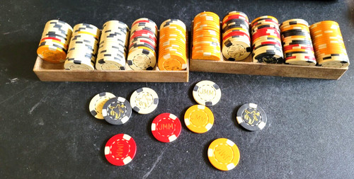 2 RACKS VINTAGE ASSORTED POKER CHIPS CLAY COMPOSITE GAME NIGHT - U