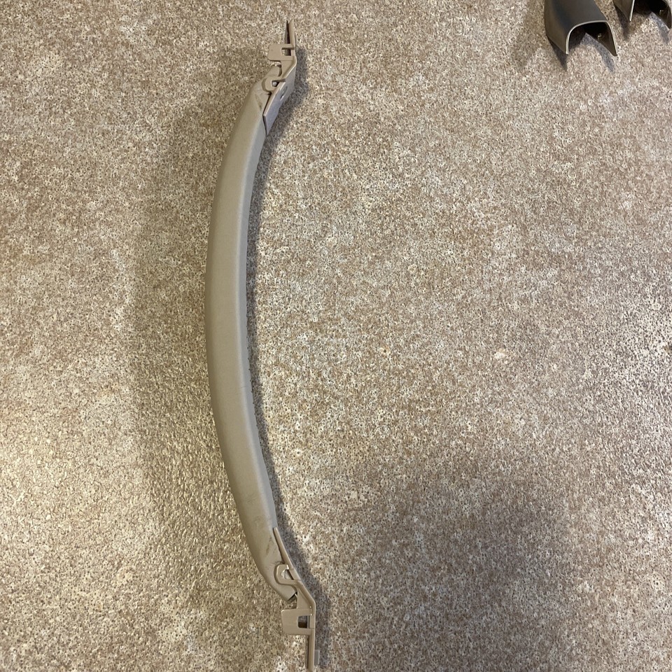 GOOD Camel 311 Lincoln Town Car Interior Door Panel Pull Strap Handle