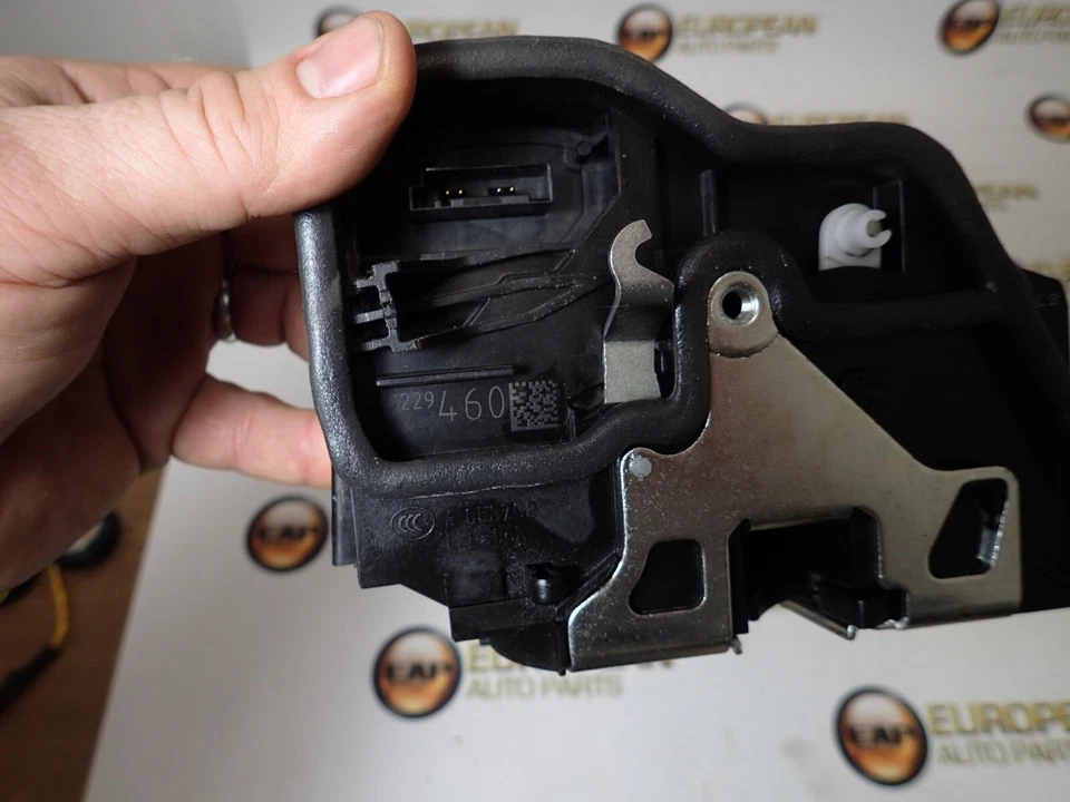 2016 BMW 340i E87 F20 F30 F31 E70 Right Rear Door Lock Latch Actuator Foto 3 de 3