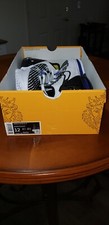Lebron Witness VI White/Black Persian Violet