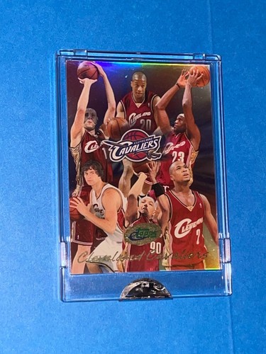 2004-05 eTopps /1000 Cleveland Cavaliers #3 LeBron James & Team - Picture 4 of 5