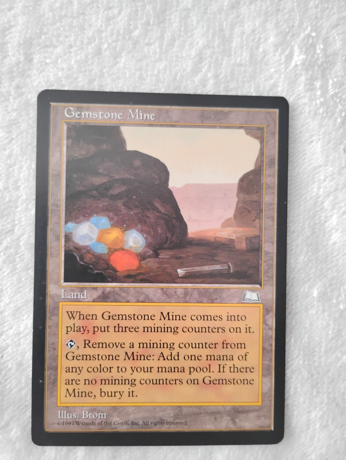 Gemstone Mine Weatherlight Regular