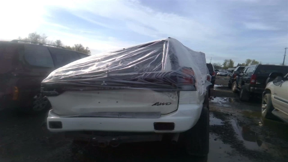 Driver Door Handle Exterior Assembly Door Fits 00-04 MONTERO SPORT 29140939 - Imagem 3 de 4