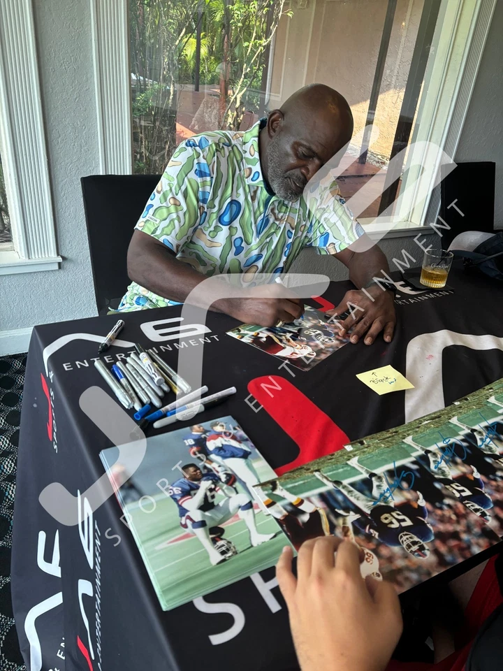 Lawrence Taylor autographed signed 8x10 photo NFL New York Giants JSA COA - Image 2 of 2