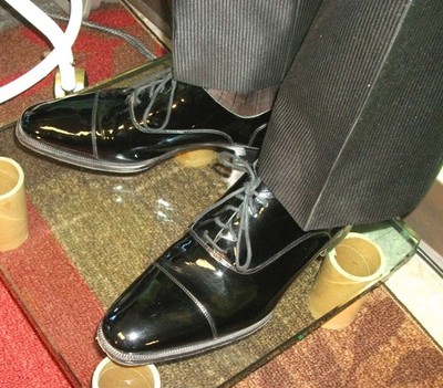 Men's Sexy DSQUARED2 Black Patent Leather Pointed Toe, Cap Toe Oxford 43 / 10