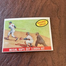 Stan Musial 1959 Topps Baseball Card #470  Raps Out 3000th Hit
