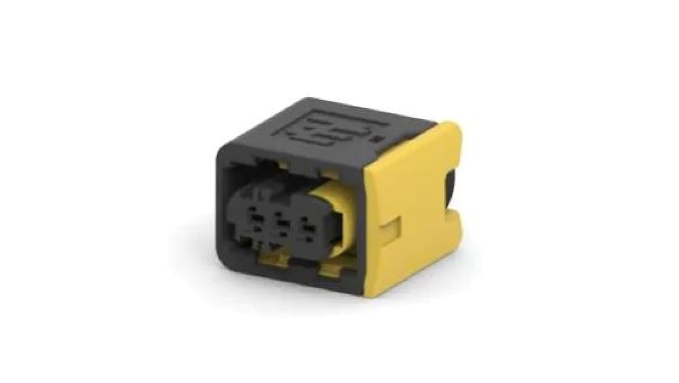 Automotive HDSCS connector female 3pin 1-1418448-1 /T2UK