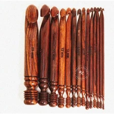 ErgoCraft Rosewood Crochet Set - 15 Hooks for Arthritic Hands, Soft Grip, Knitti