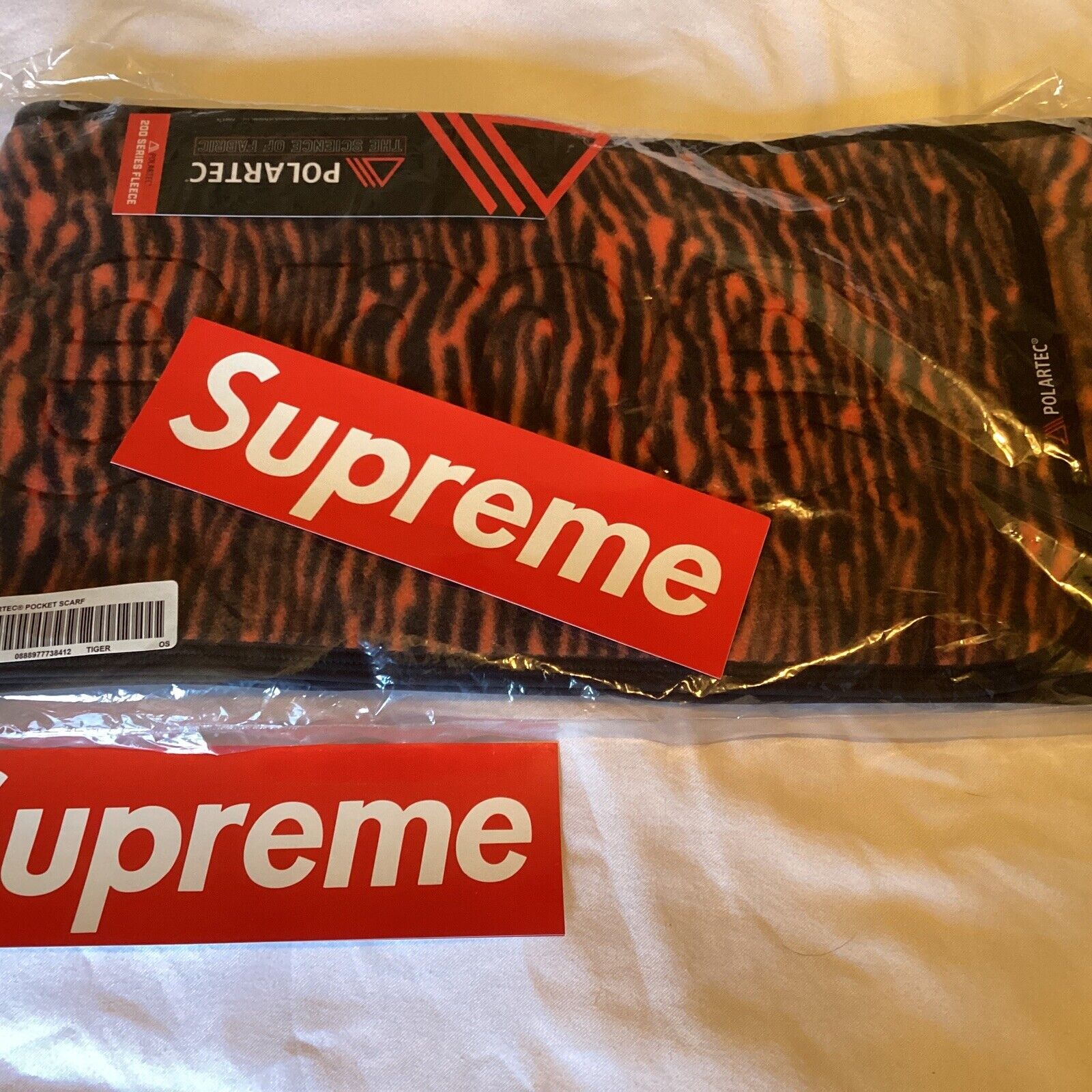 Supreme 100% Authentic New with Tags FW21 Polartec Tiger Pocket