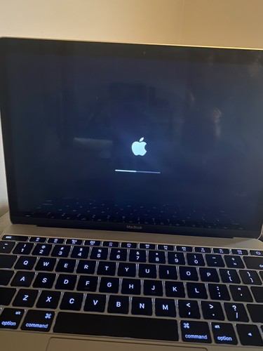 Apple MacBook Air 13.3" (128GB SSD, Intel Core i5 8th Gen., 3.60 GHz, 8GB)... - Picture 6 of 7