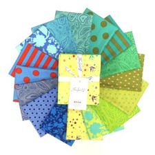 Tula's True Colors Starling - 16 piece Fat Quarter Bundle
