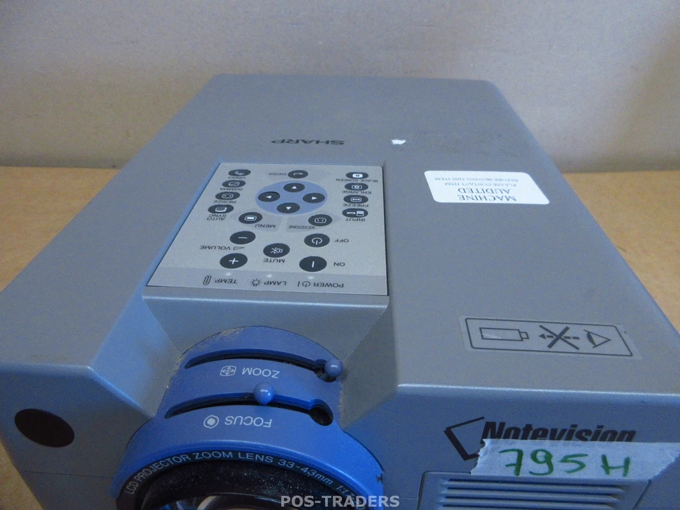 SHARP NOTEVSION PG-C30XE Beamer Projector XGA LCD 1700 Lumens - 795 HOURS - Bild 4 von 4