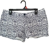 Maurices Womens Sz 9/10 Blue White Print Shorts Cotton Low Rise Y2K 3  