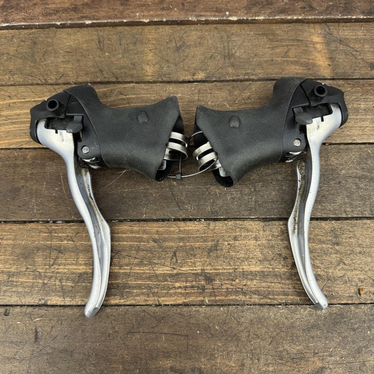SHIMANO トライトン 80-330 Shimano Sora ST-3303 Flight Deck Triple 3x8 STI Shifter Lever Set