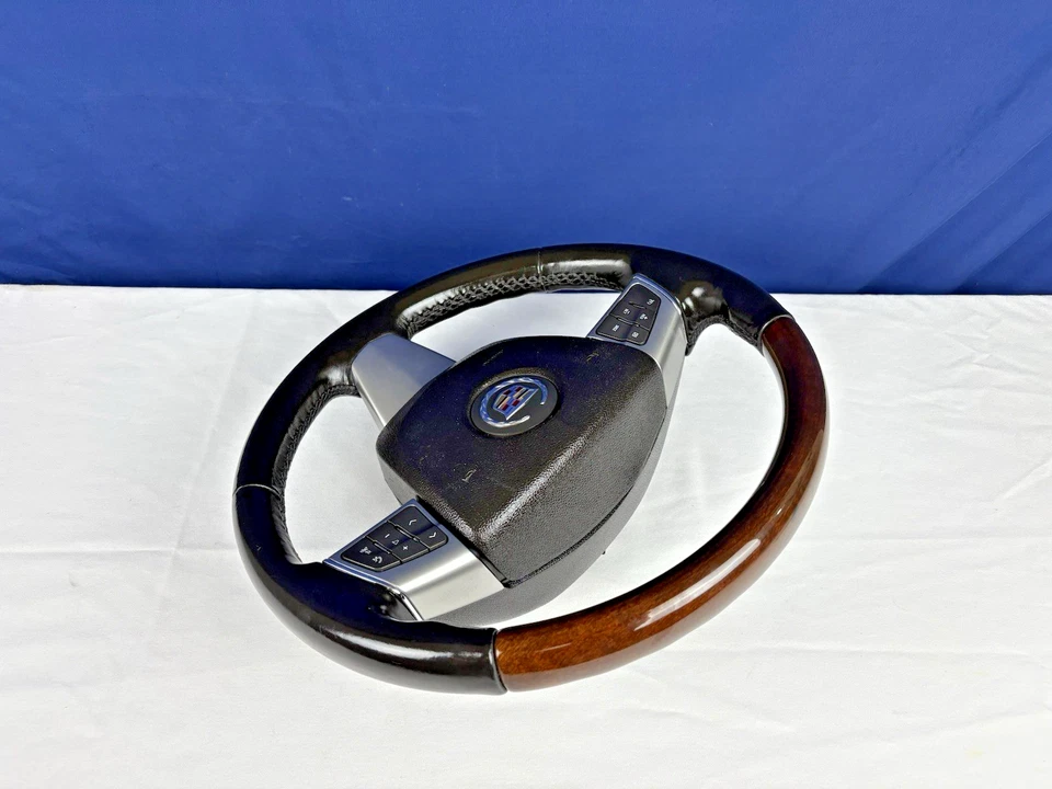 Cadillac SRX 2010-2012 volante cuero con interruptor de control OEM 20981140 Foto 4 de 4