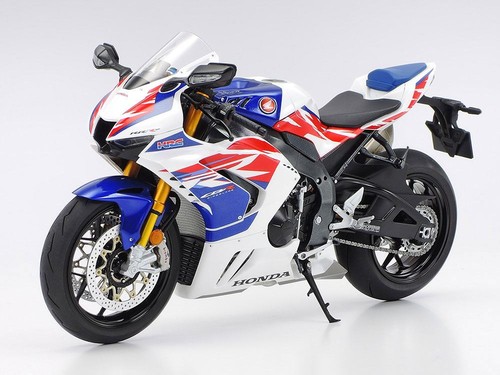 Tamiya 14141 1/12 Model Kit CBR1000RR-R Fireblade SP 30th Anniversary