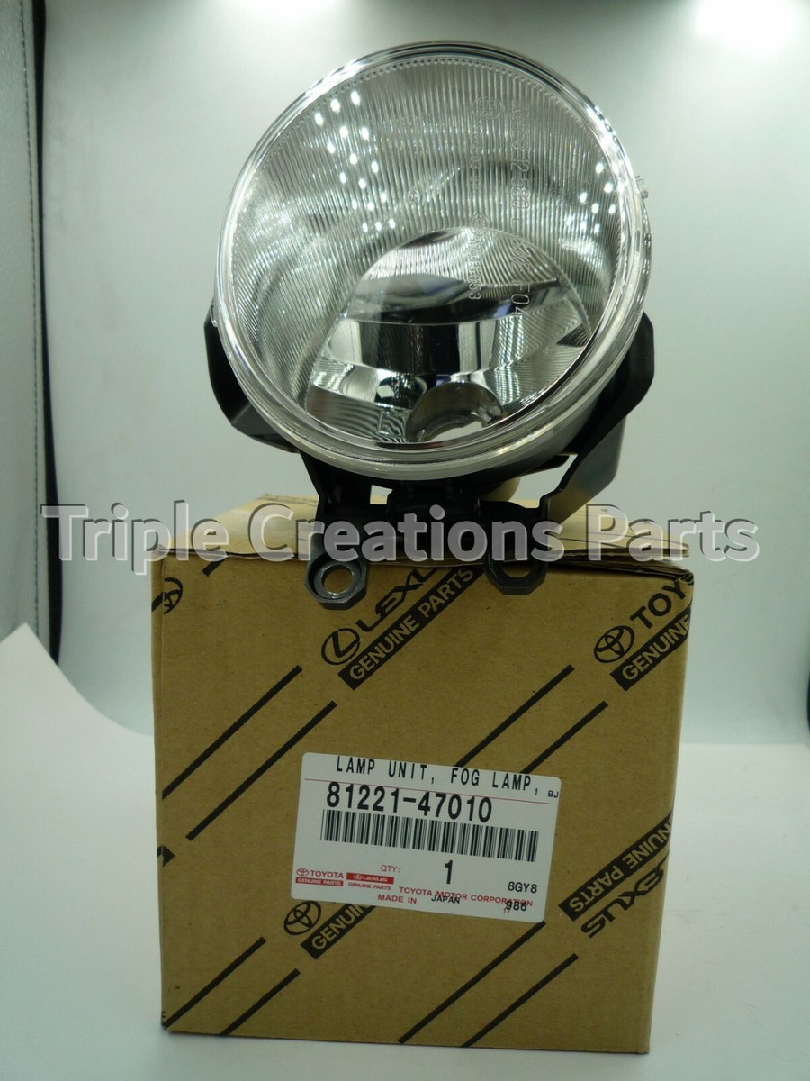 81221-47010 Genuine OEM Toyota Lamp Unit, Fog Lamp, LH 81221-47010
