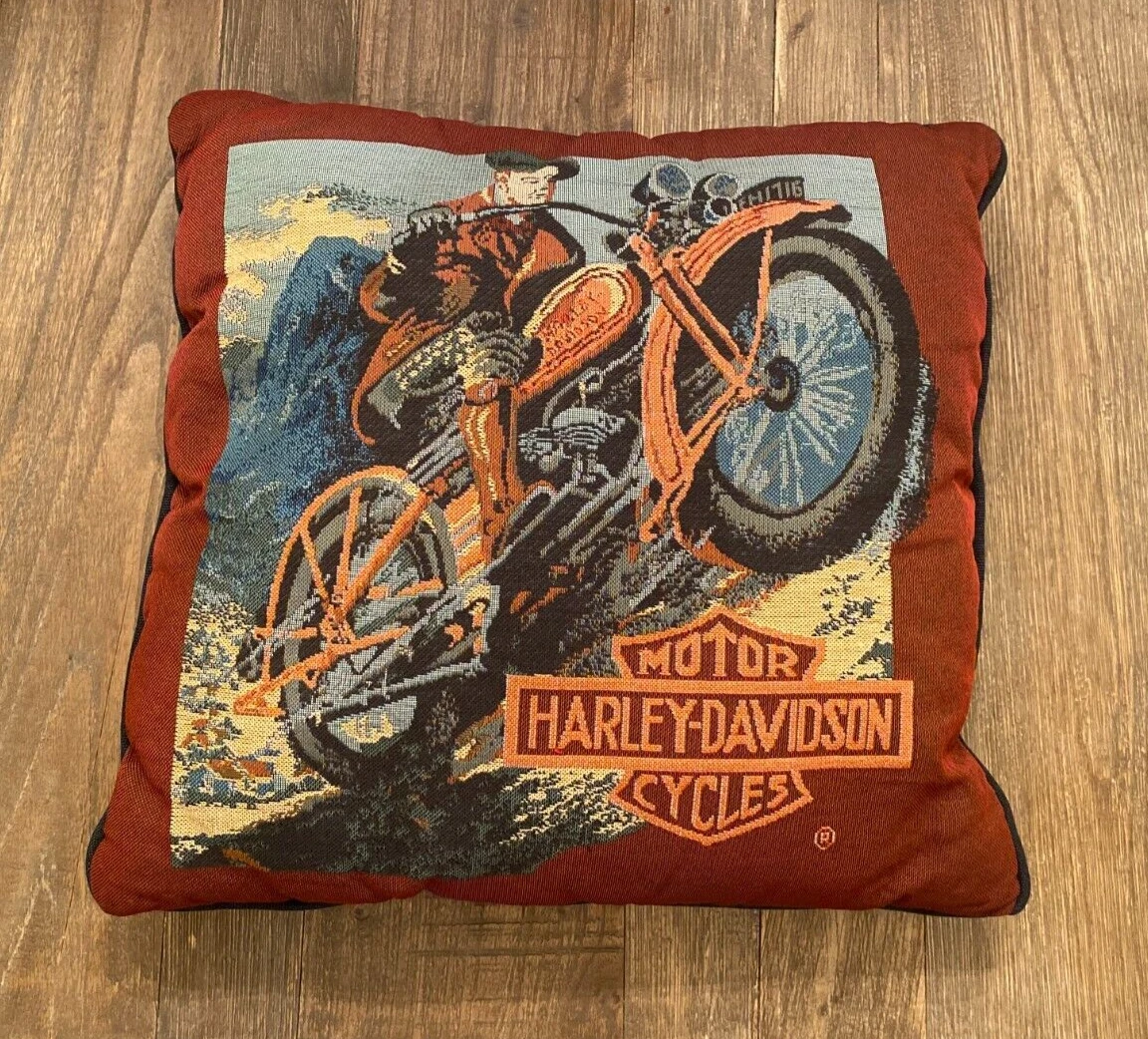 Harley davidson tapestry sales