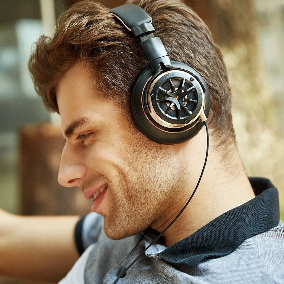 1MORE H1707 Triple Driver Over Ear Headphones Gold Hi-Res New - Image 2 of 3