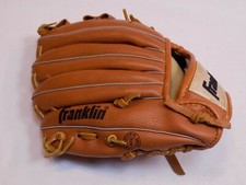 Franklin RTP 9.5" 4609 Tee Ball Baseball Youth Glove Mitt Right Hand Throw EUC