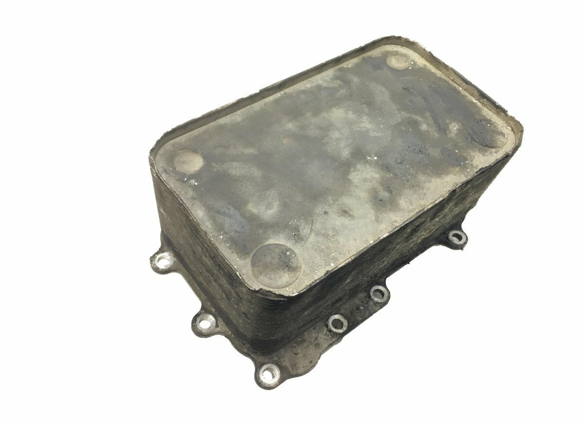 1689298 1780140 Engine Oil Cooler From MX340 engine DAF XF105 2005 