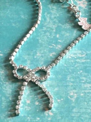 Collier Chaine Noeud en Négligé par AGATHA - Photo 1/4