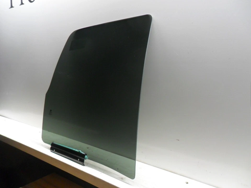 For 2007-2018 Toyota Tundra 4 Door Extended Cab R Rear Passenger Side Door Glass Foto 4 de 4