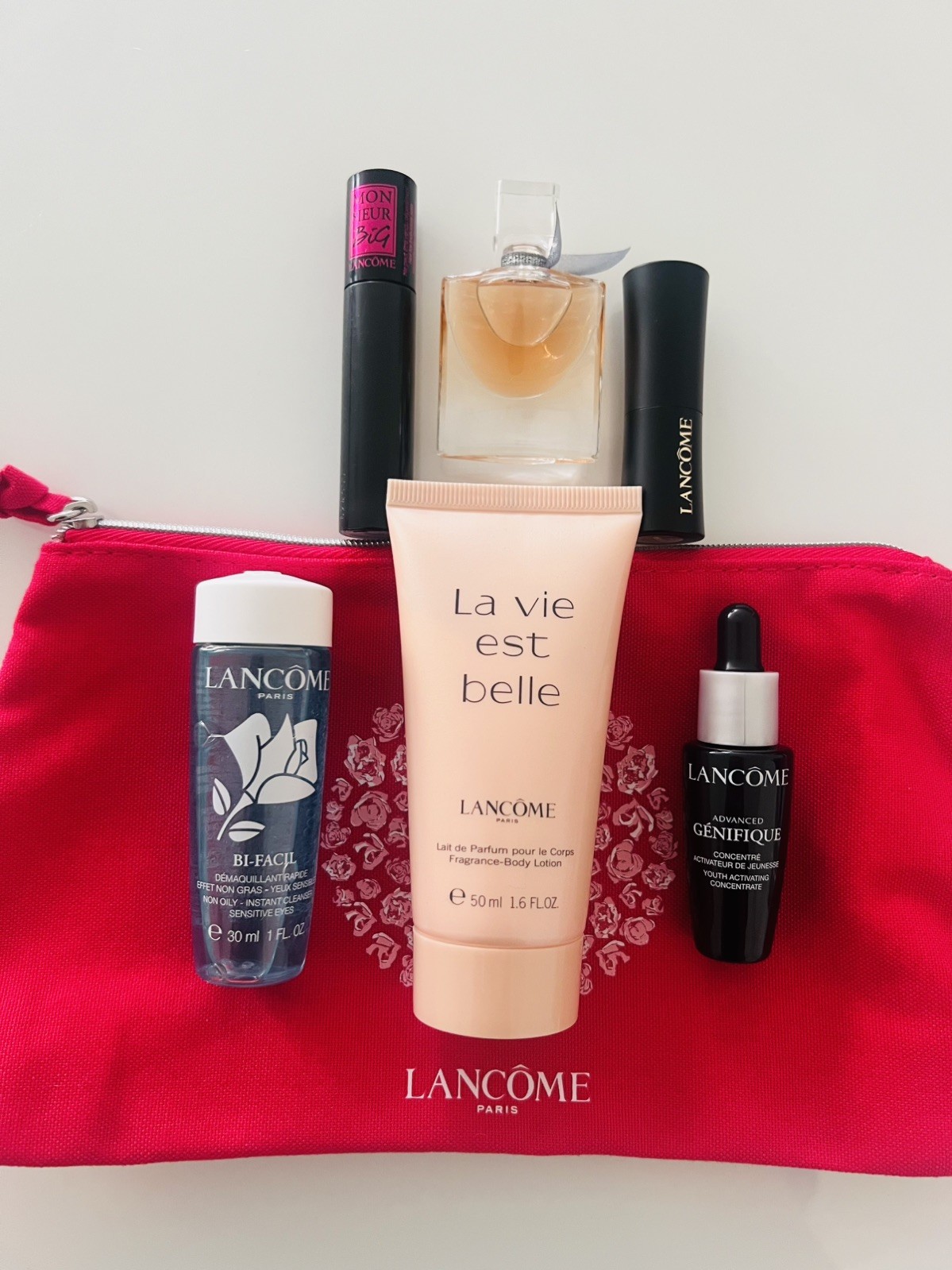 Trousse Lancôme maquillage et soins neufs pour vos voyages et retouches