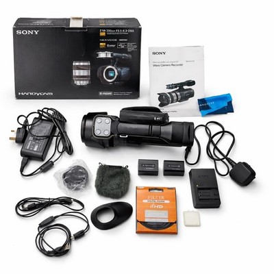 Sony NEX-VG10E E-Mount Camcorder + 18-200mm OSS Objektiv | 2x Akkus | Originalverpackt 