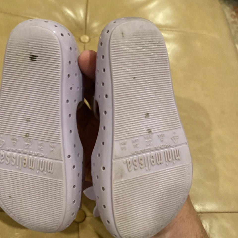 Mini Melissa x Isabela Capeto Purple Flower Mary Jane Shoes Size: 8 - Image 4 of 4