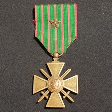 H23/02/26 (REF35481) Médaille militaire croix de guerre 1914 1917  French Medal
