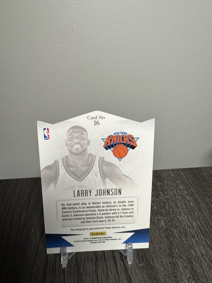 2012-13 Panini Momentum Larry Johnson DIE CUT AUTO /25 NEW YORK KNICKS #16 - Image 2 of 2