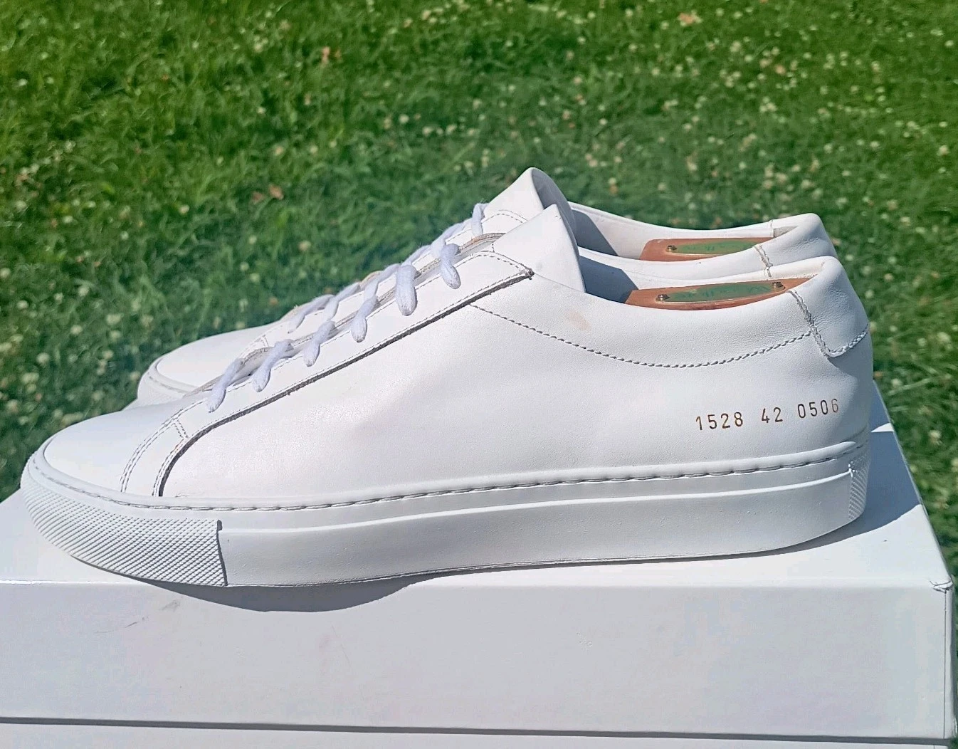 Common Projects Achilles Low White 42EU 9/9.5US 1528 w/ COA EUC $450