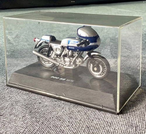 1:32 NEW RAY DUCATI 900 SS 1975 MUSEO DUCATI COLLECTION - Foto 4 di 12