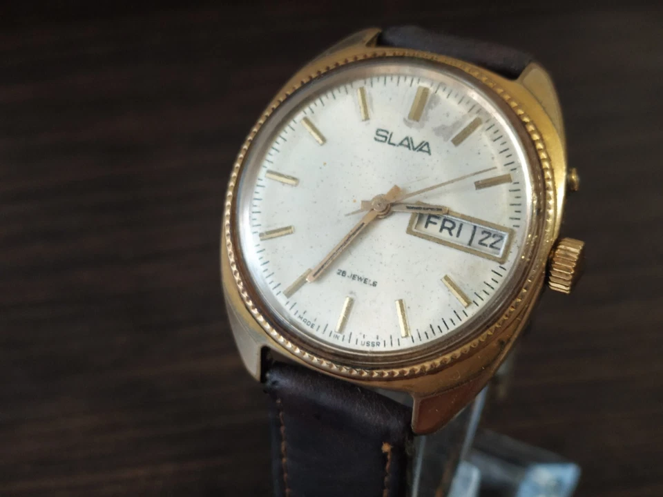 watch SLAVA Vintage AU Gilding Soviet mechanical 26 stones USSR - Image 4 of 4