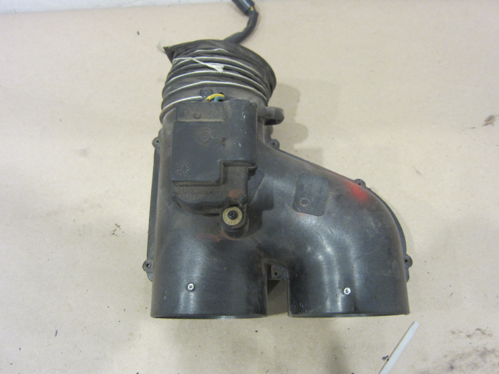 Ferrari 208,328 - LH Switch For Heater - Part# 61739000