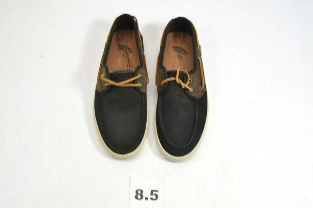 vans chauffeur black and white