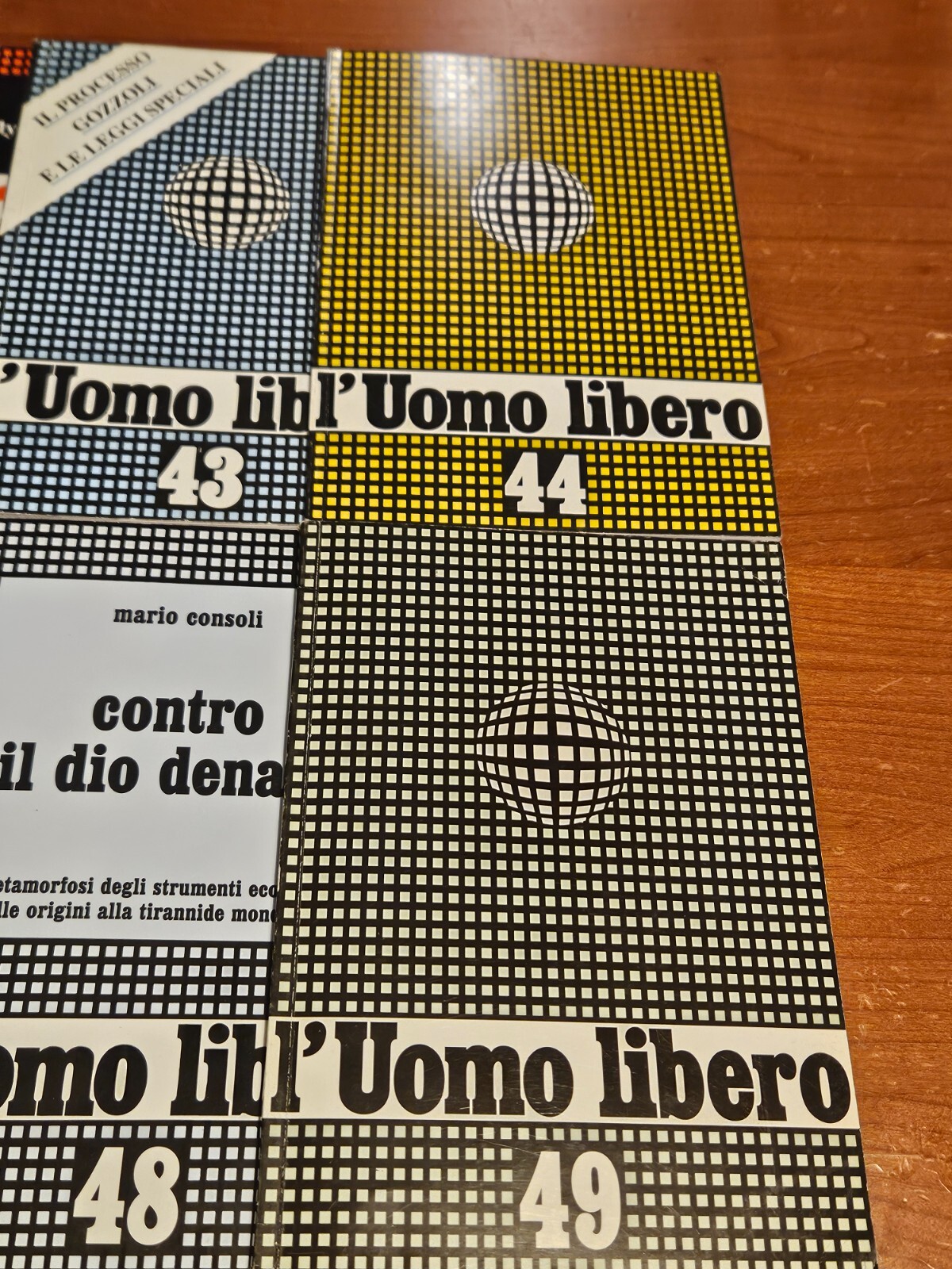 Foto 4 di 4