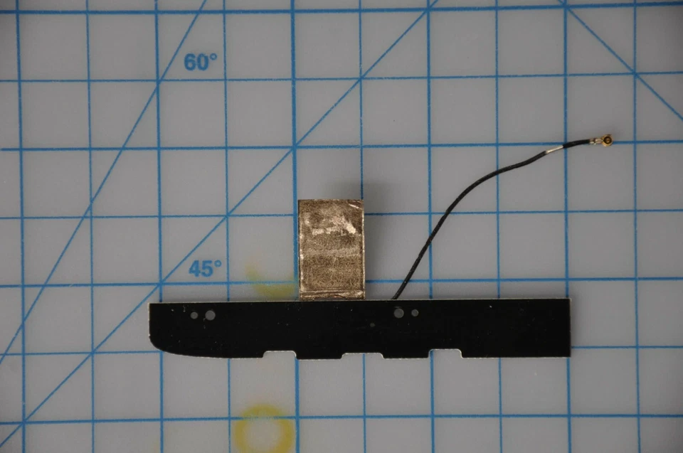 Lenovo YT3-X50 antena diversidad 5R28C03886 Foto 2 de 2